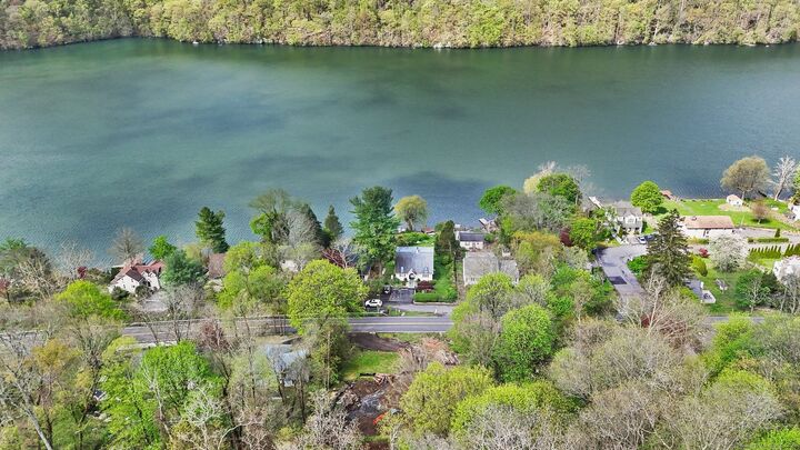 Property Photo:  256 State Route 39  CT 06812 