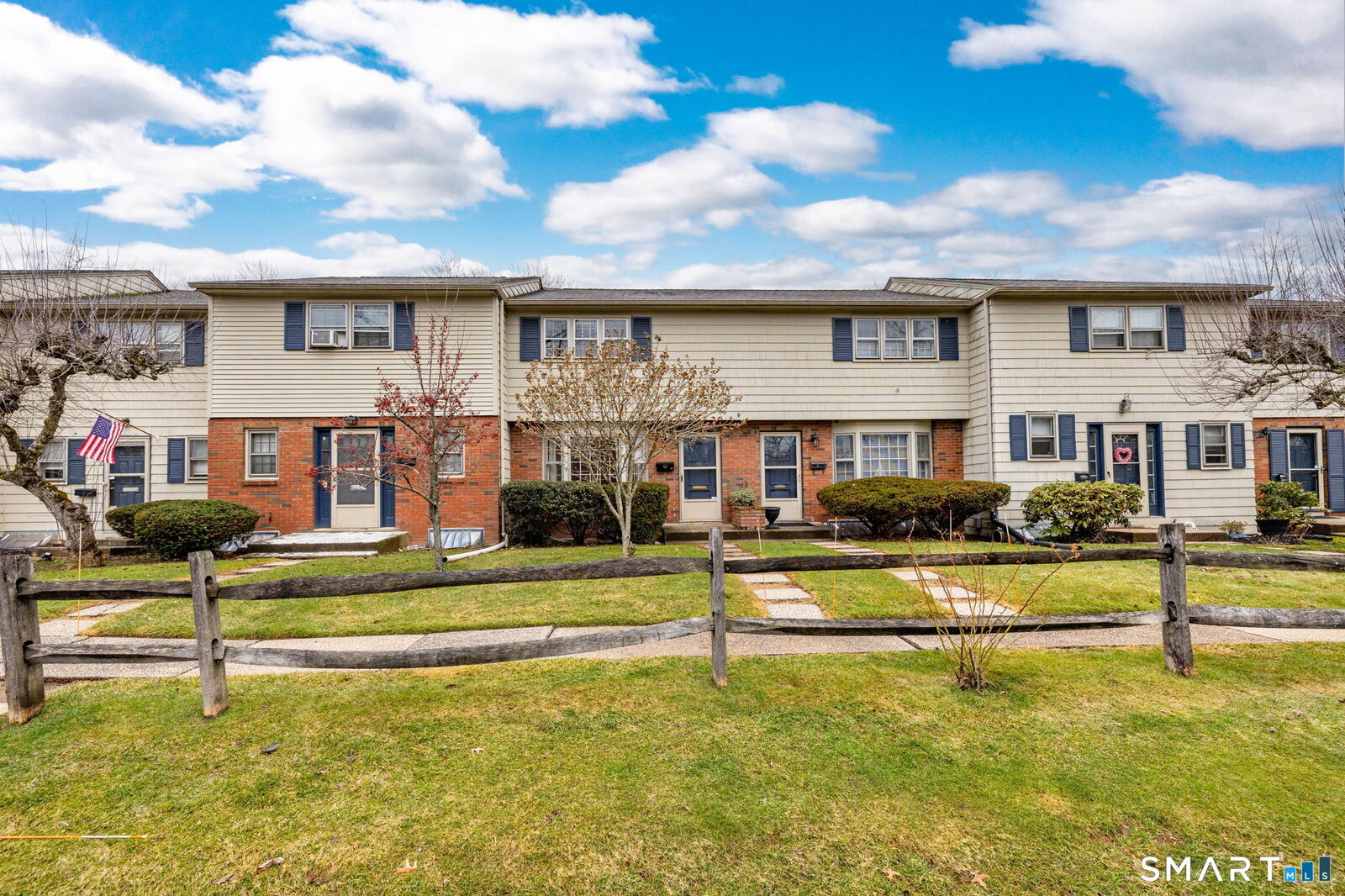 Property Photo:  147 Spring Street 147  CT 06109 