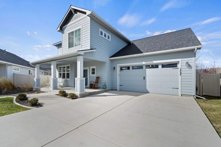 Property Photo:  1737 N Meyers Ct  WA 99016 