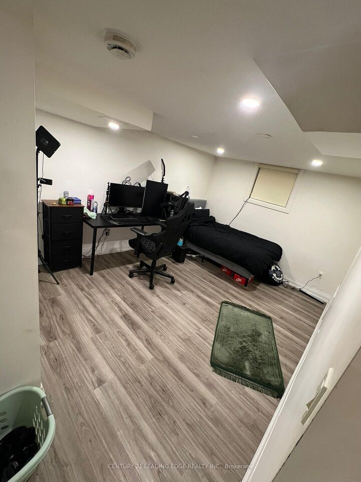 Property Photo: 129 Earlton Road Bsmt ON M1T 2R8