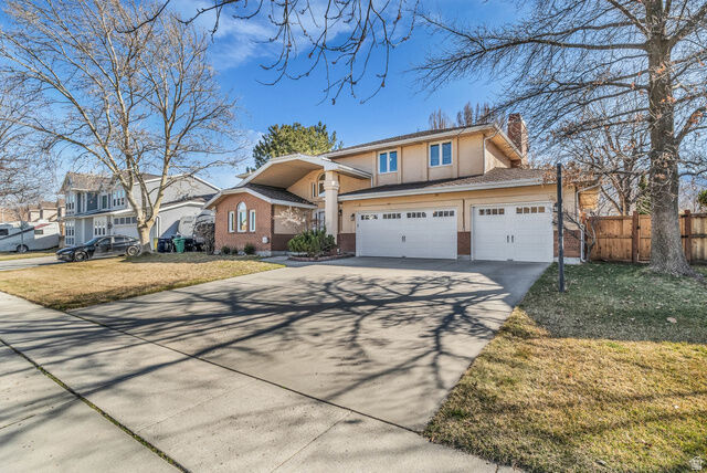 Property Photo: 8921 S Shady Meadow Dr UT 84093