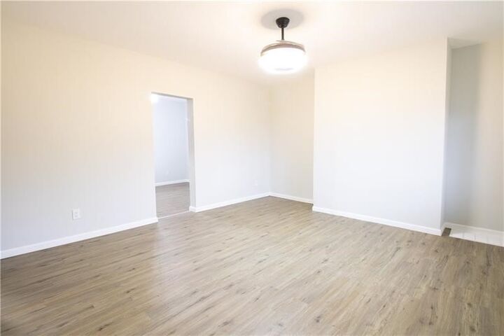 Property Photo:  7 Prospect St  PA 15223 