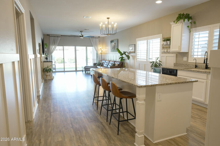 Property Photo:  884 W Whistling Thorn Avenue  AZ 85140 