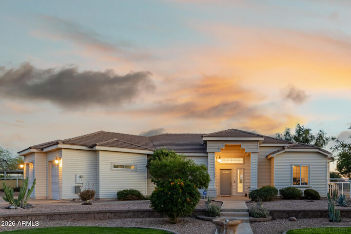 Property Photo: 3791 E Vista Grande Drive AZ 85140