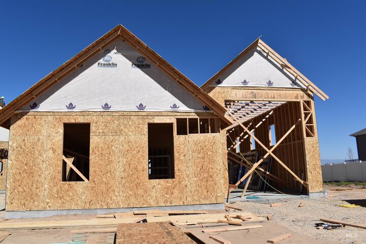 Property Photo: 16908 Long Meadow Drive ID 83607