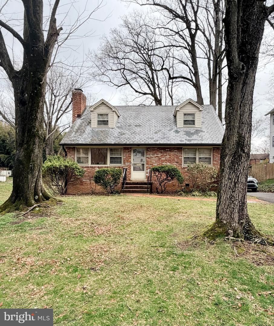 Property Photo:  3125 N Nottingham Street  VA 22207 