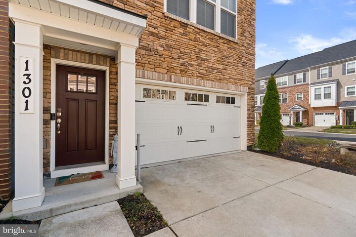 Property Photo:  1301 Hidden Trce  MD 21114 