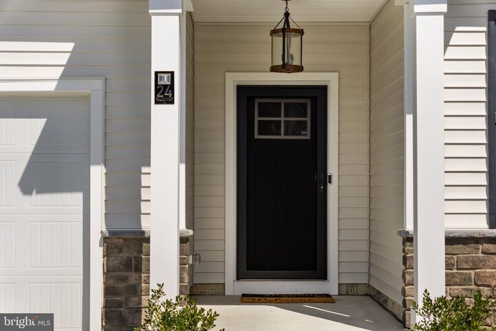 Property Photo:  24 Skipping Stone Lane  DE 19904 