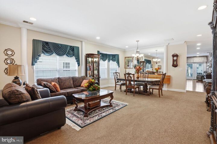 Property Photo:  8 Cardinalflower La  NJ 08550 