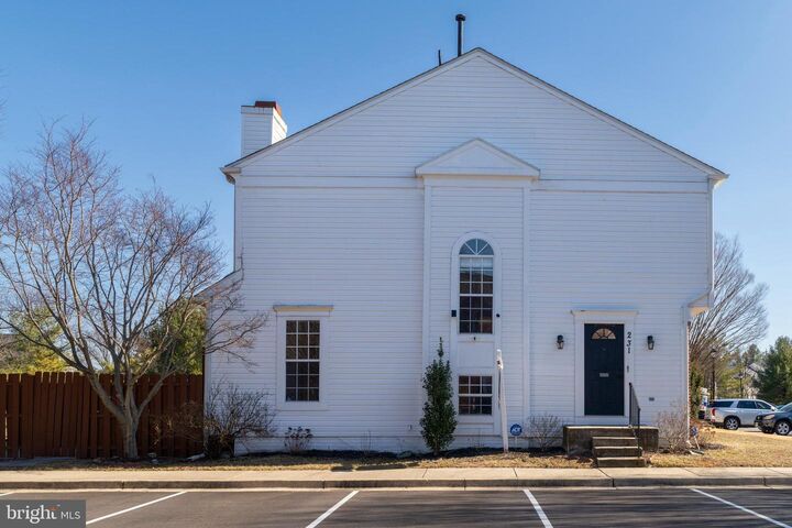 Property Photo: 231 Kirbys Landing Court 8 MD 21113