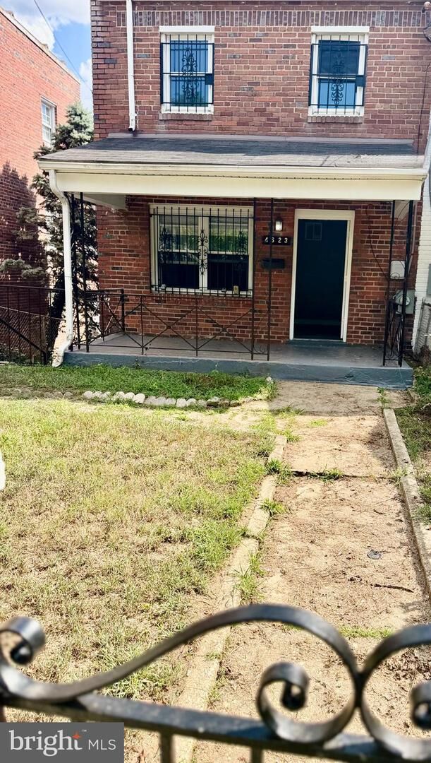 Property Photo: 4623 Jay Street NE DC 20019
