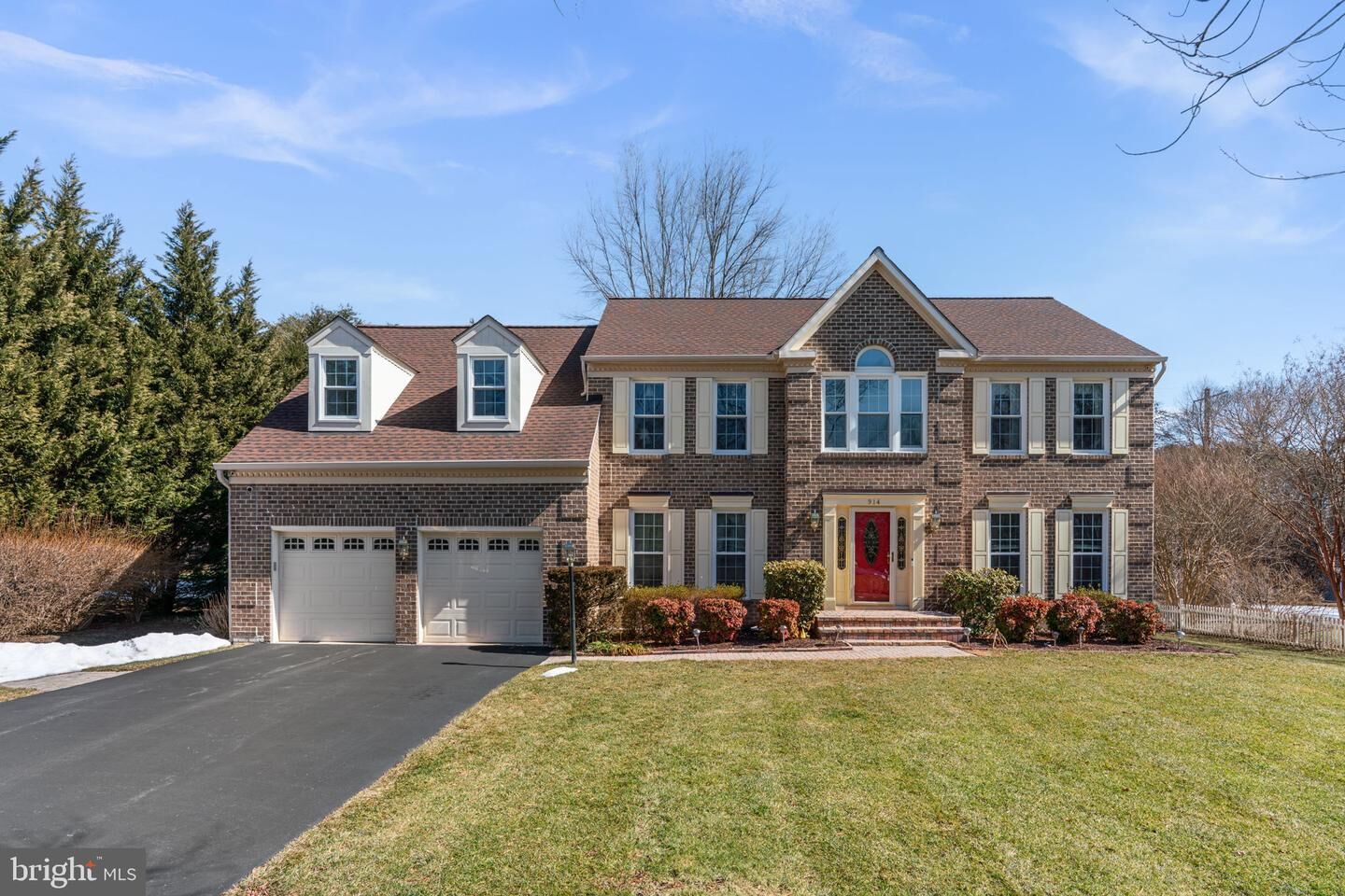 Property Photo:  914 Redmore Drive  MD 21144 