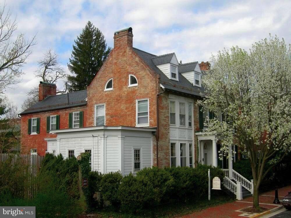 Property Photo:  217 W Boscawen Street  VA 22601 