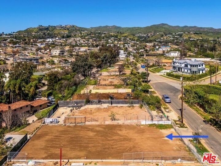 Property Photo:  381 N Las Casas Ave  CA 90272 