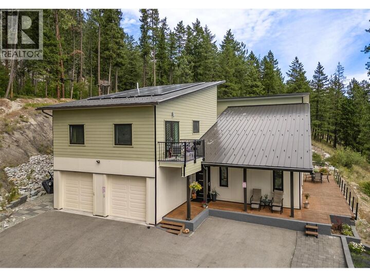 Property Photo: 6131 Seymoure Lane BC V0H 1X4