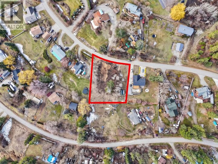 Property Photo:  325 Kildare Way  BC V1H 2C7 