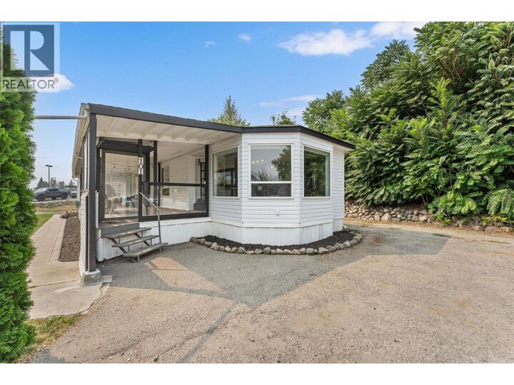Property Photo: 1699 Ross Road 101 BC V1Z 1L8