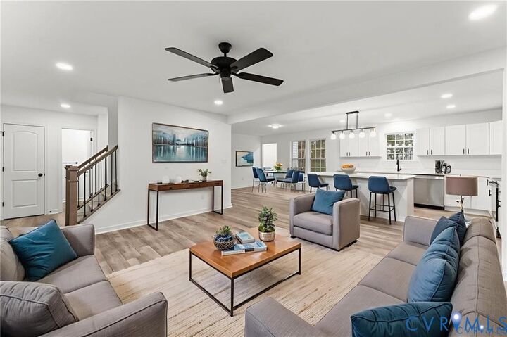 Property Photo:  517 Hessler Drive  VA 22546 