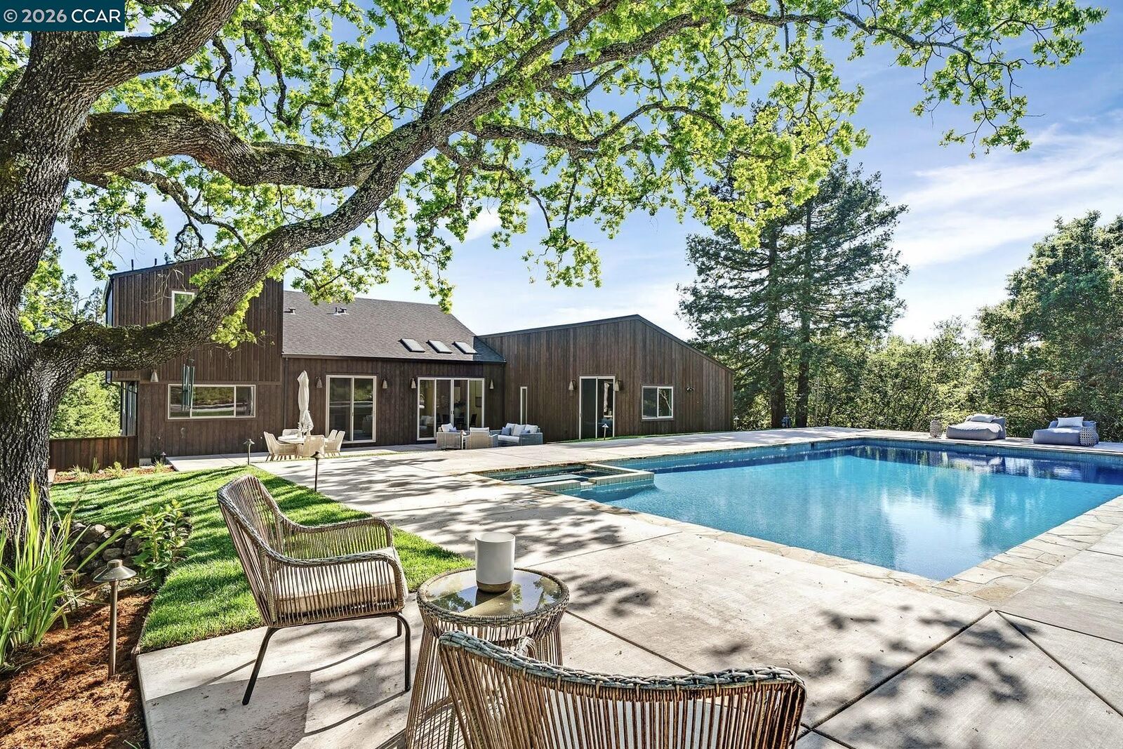 Property Photo:  1059 Lizann Dr  CA 94549 