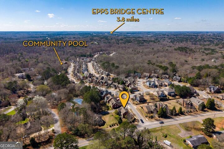 Property Photo:  201 Township Lane  GA 30606 