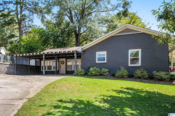 Property Photo:  4600 Linpark Drive  AL 35222 