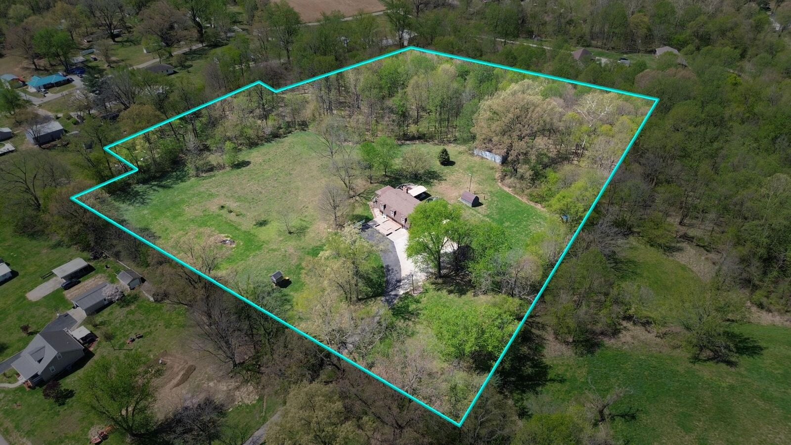 Property Photo:  1230 Mulberry Lane  KY 42458 