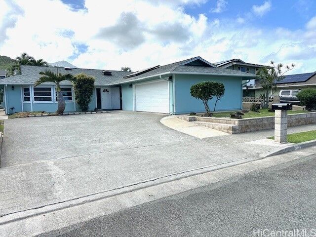 Property Photo:  1439 Akuleana Place  HI 96734 