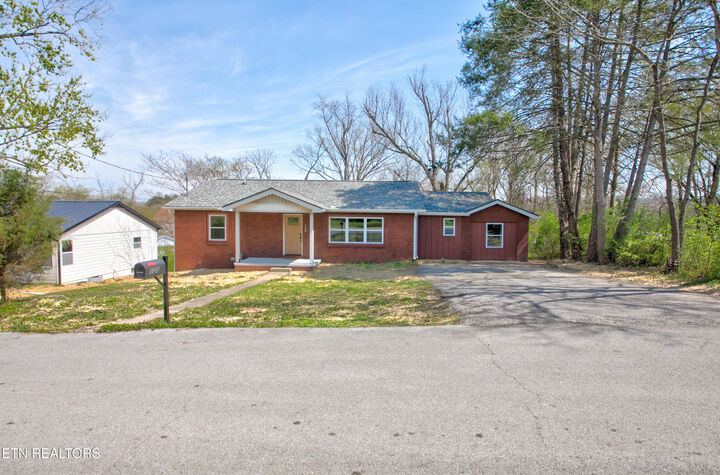 Property Photo:  120 Scenic Drive  TN 37862 