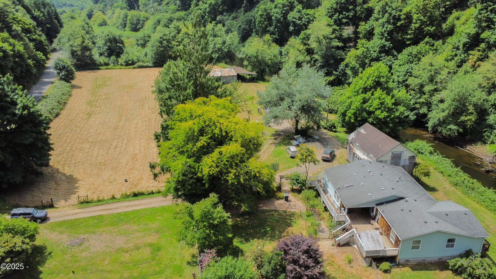 Property Photo:  1371 Harlan Road  OR 97343 