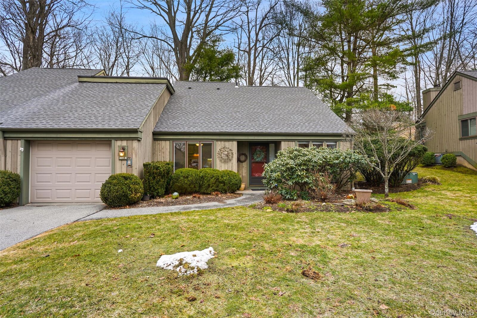 Property Photo: 441 Heritage Hills D NY 10589