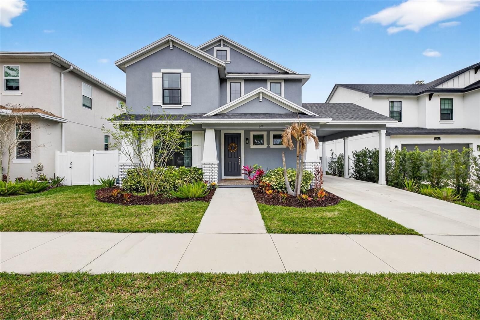 Property Photo:  610 W Chelsea Street  FL 33603 