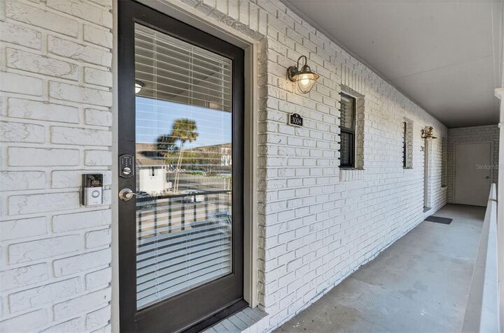 Property Photo:  3004 Plaza Terrace Drive 3004  FL 32803 