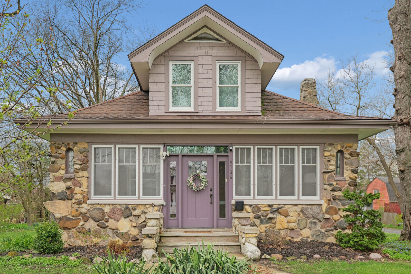 Property Photo: 4136 Raymond Avenue IL 60513