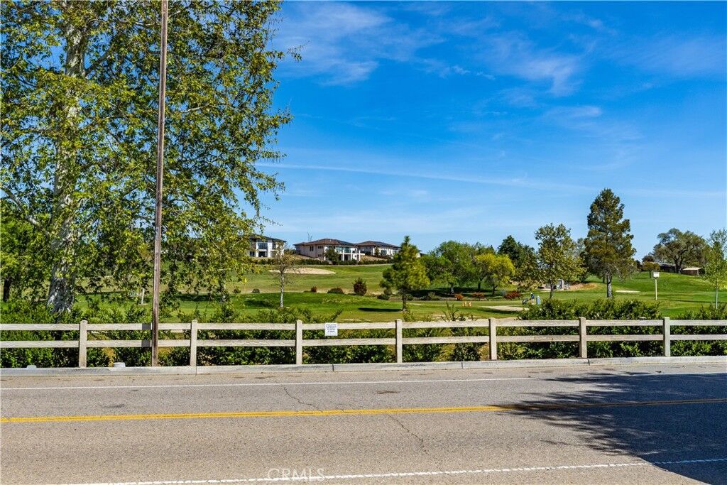 Property Photo:  2457 Clubhouse Drive  CA 93446 