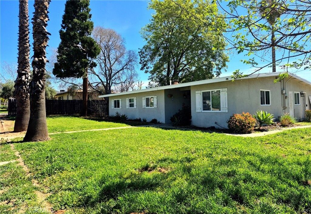 Property Photo: 217 E Avenue L CA 92320