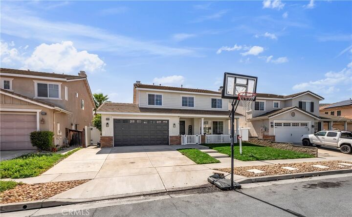 Property Photo: 23831 Cloverleaf CA 92562