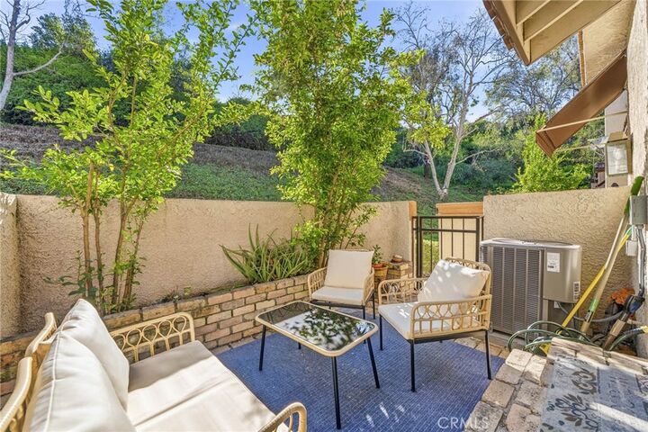 Property Photo:  10 Deerpath  CA 91766 