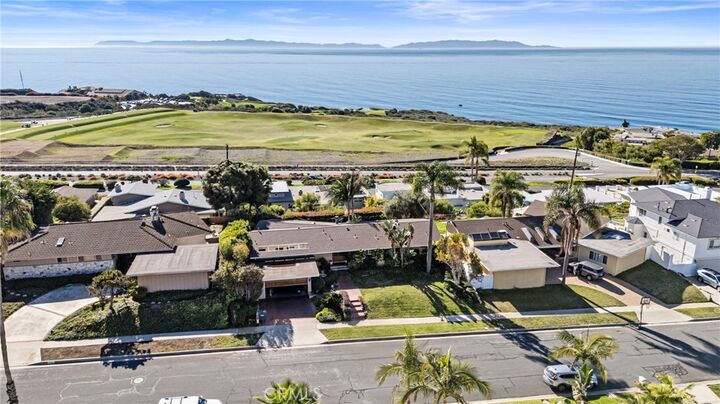 Property Photo:  4002 Admirable Drive  CA 90275 