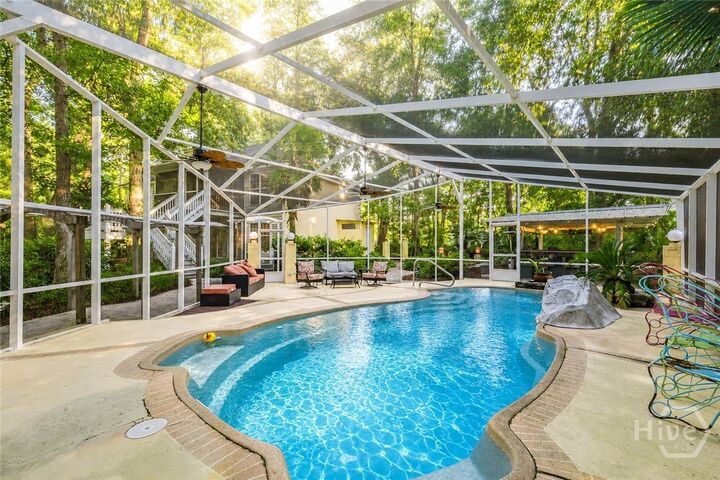 Property Photo:  6 Cedar View Court  GA 31410 