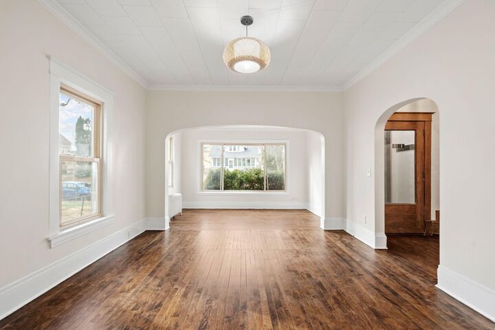 Property Photo:  959 Carroll Avenue  MN 55104 