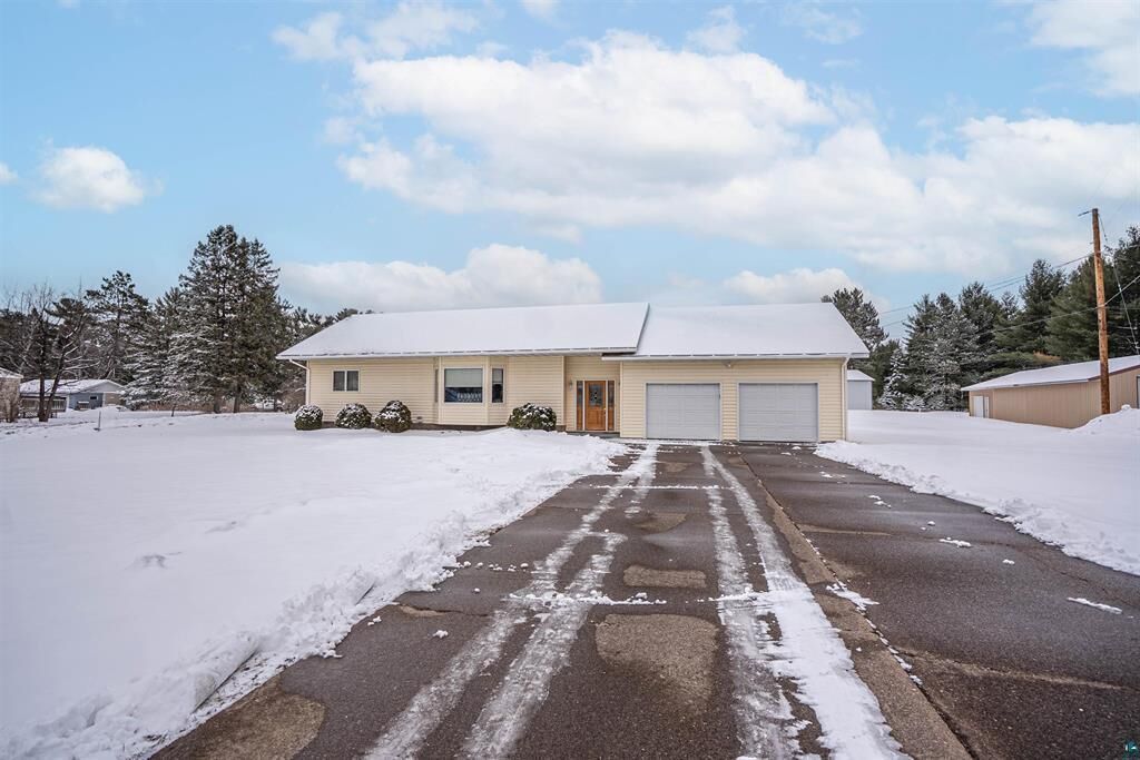 Property Photo:  1580 Olsonville Road  MN 55718 