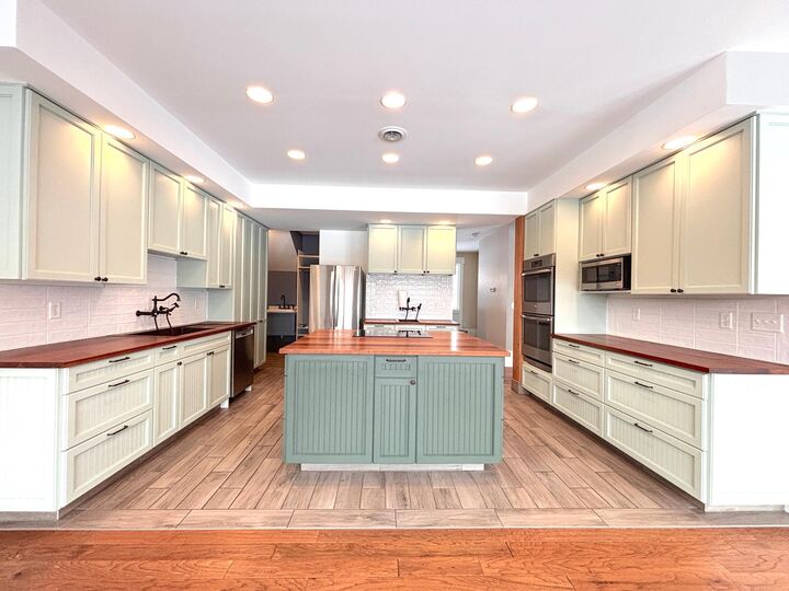 Property Photo:  2718 Northridge Drive  MN 55811 