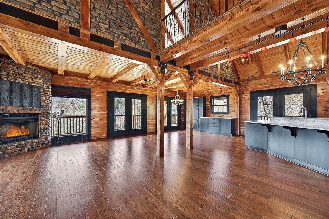 Property Photo: 8379 Chestnut Drive AR 72756