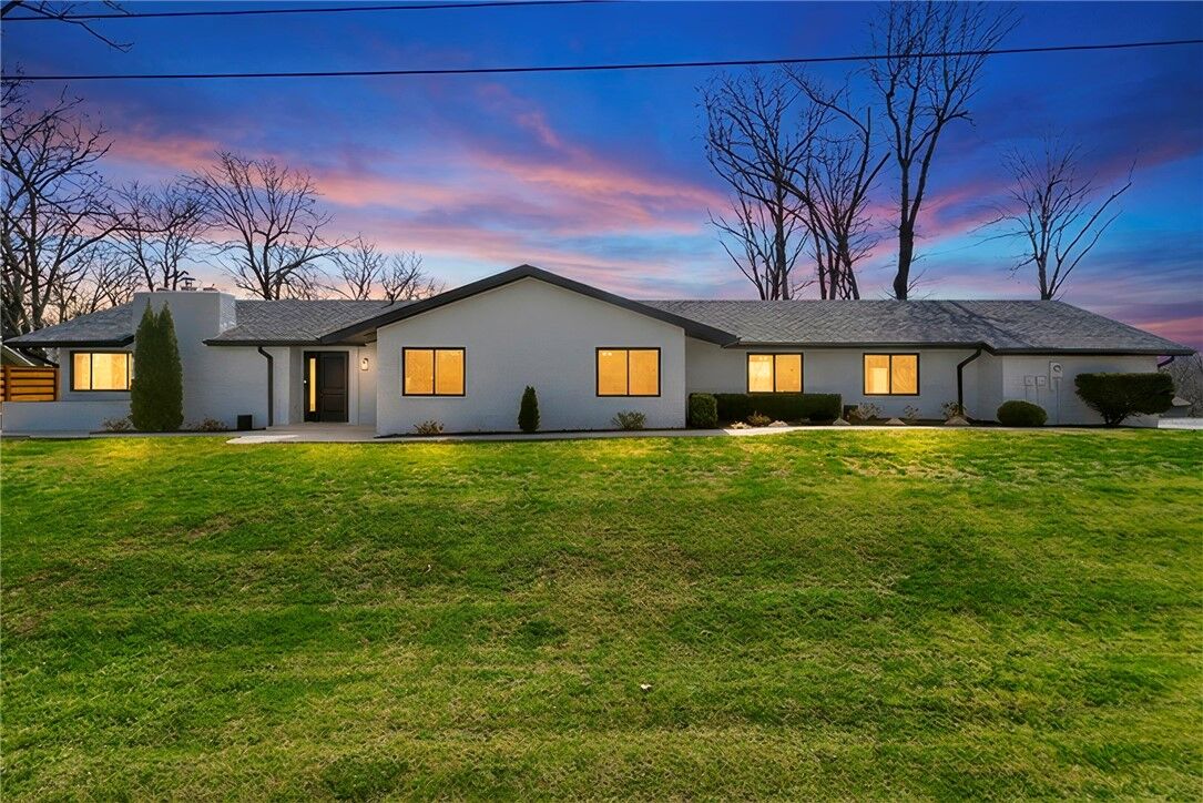 Property Photo:  15319 E Hwy 264  AR 72745 