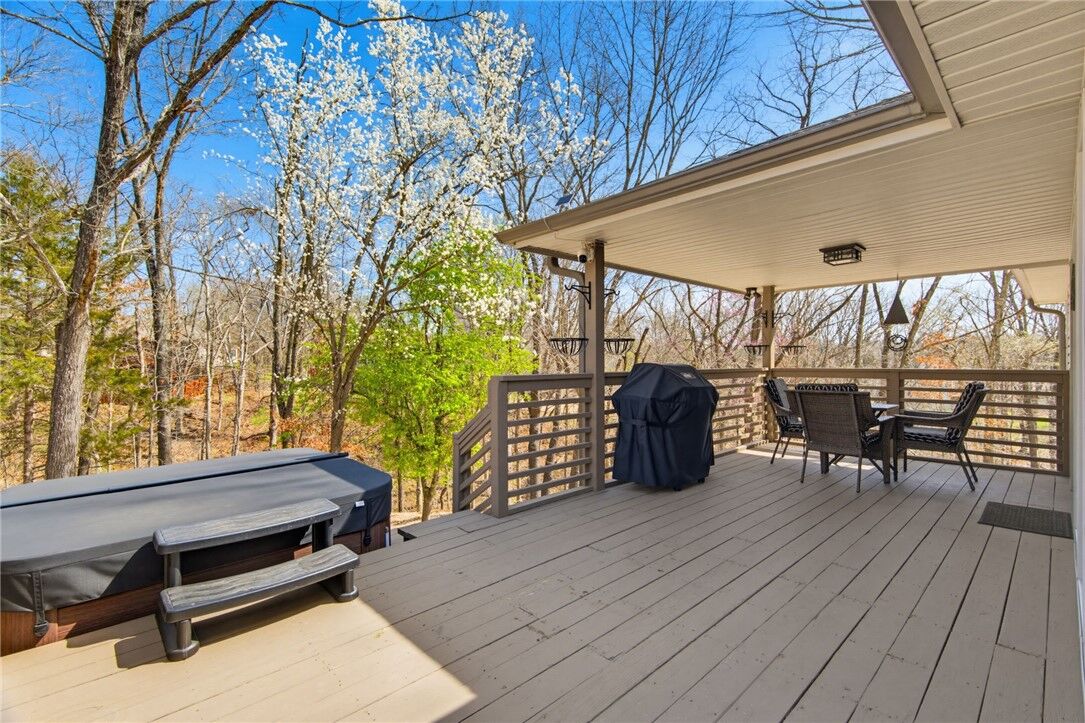 Property Photo:  17 Ettington Lane  AR 72714 