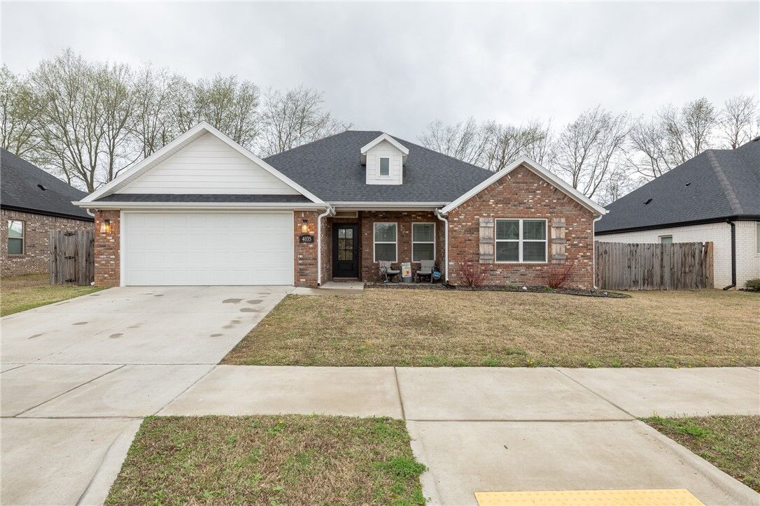 Property Photo:  4035 E Riverdale Drive  AR 72701 