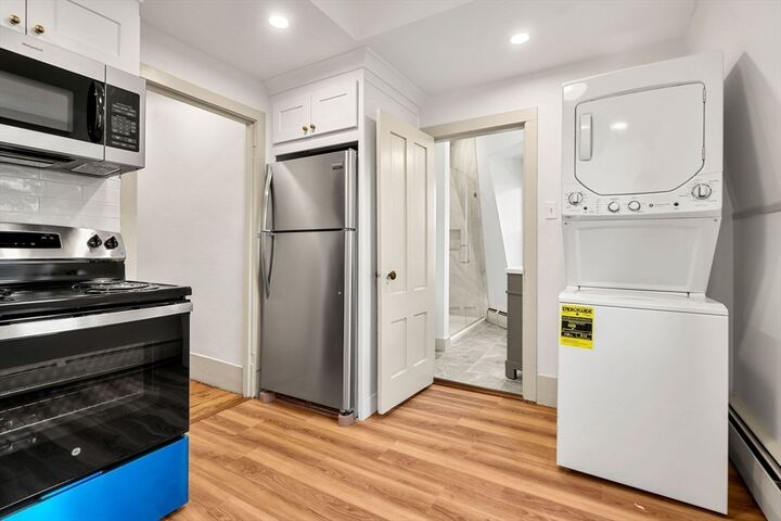 Property Photo:  6 Mount Vernon 3  MA 01945 