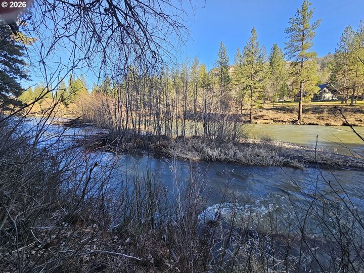 Property Photo: Wahkiacus Heights Rd Lot 1 WA 98628