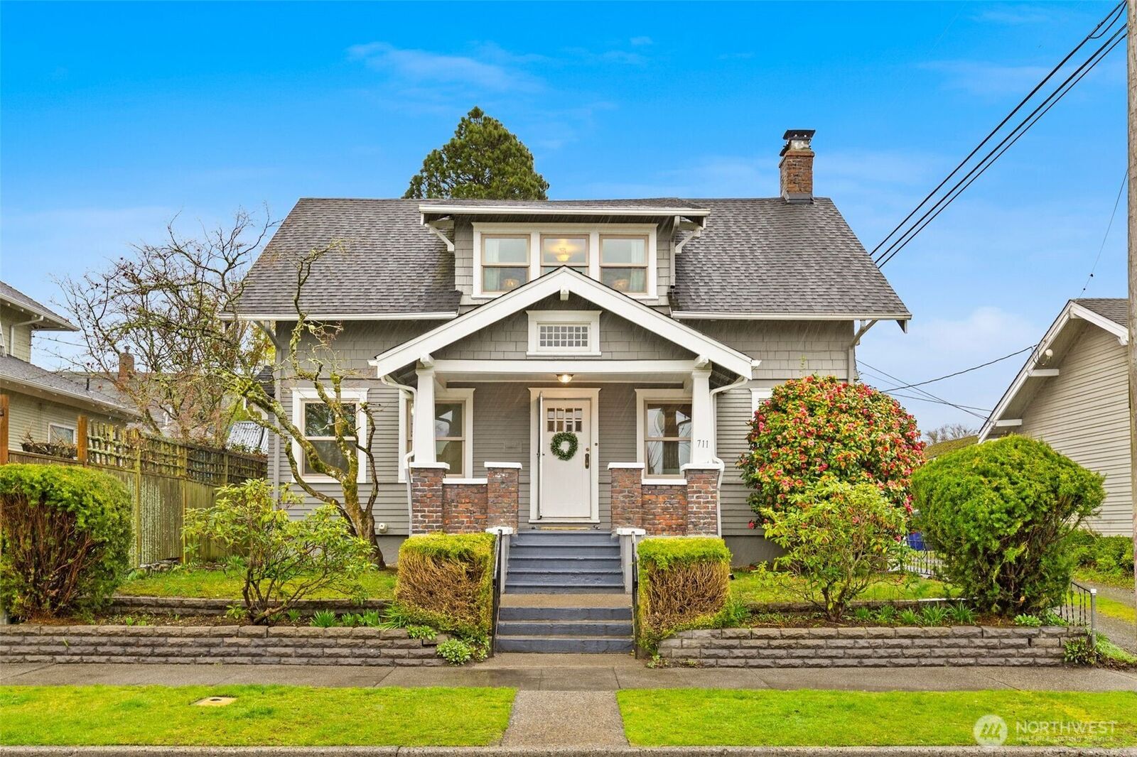 Property Photo:  711 N Adams Street  WA 98406 