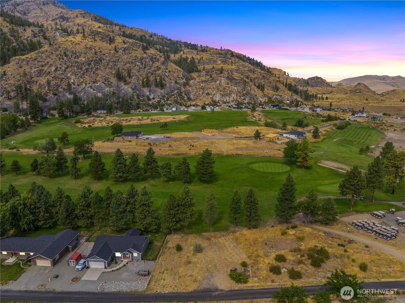 Property Photo:  103  Golf Course Dr.  WA 98846 